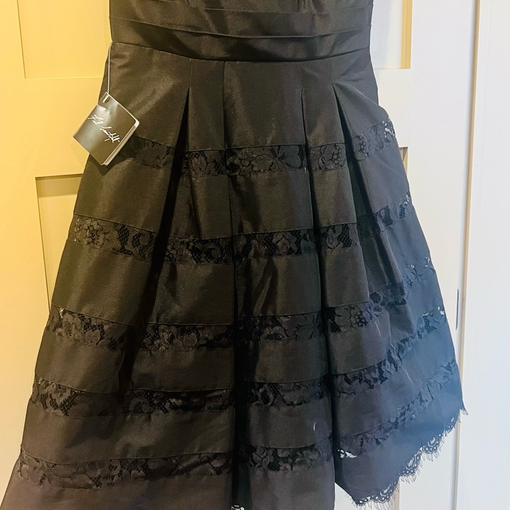 White House Black Market WHBM Black Lace Taffeta Cocktail Dress NEW Sz 6 - Picture 6 of 11